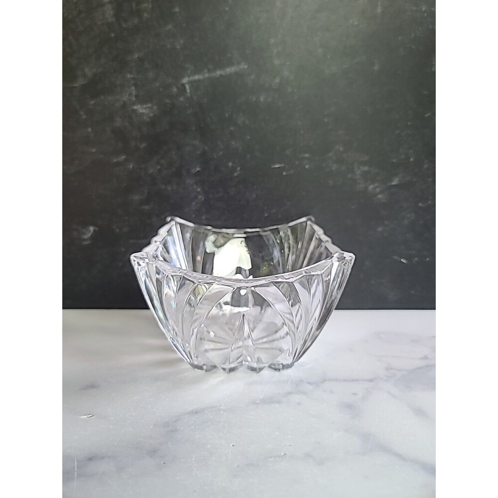 Vintage Crystal Bowl/Vase, READ